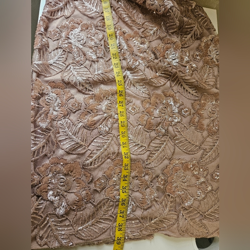 Alex Evenings -Women's Gold Sequin Pencil Dress Women's 16P Cocktail, Party - Picture 10 of 12